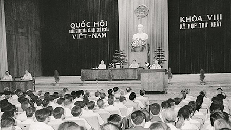 Khai mạc Kỳ họp thứ nhất, Quốc hội khóa VIII ngày 17/6/1987.