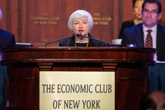 Bà Janet Yellen có bài phát biều tại Câu lạc bộ Kinh tế New York hôm 29/3 - Ảnh: AFP