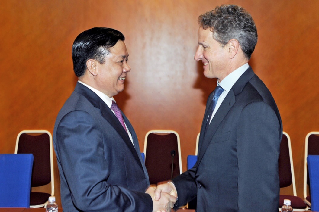 Bộ trưởng và Chủ tịch Timothy Franz Geithner.