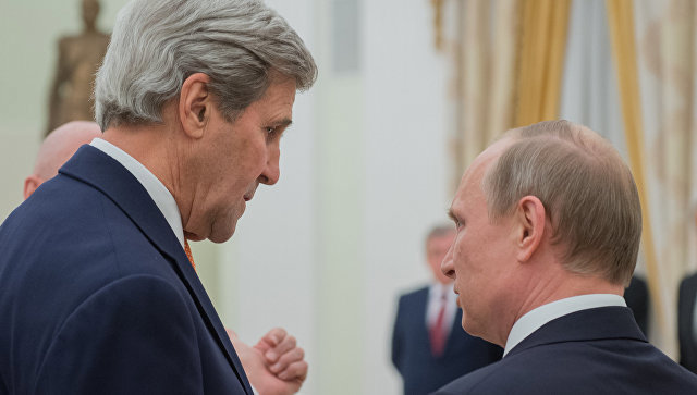 Tổng thống Nga V. Putin và Ngoại trưởng Mỹ John Kerry - Ảnh: RIA