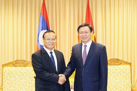 Phó Thủ tướng Vương Đình Huệ đã tiếp Phó Thủ tướng, Bộ trưởng Bộ Tài chính Lào Somdy Douangdy.