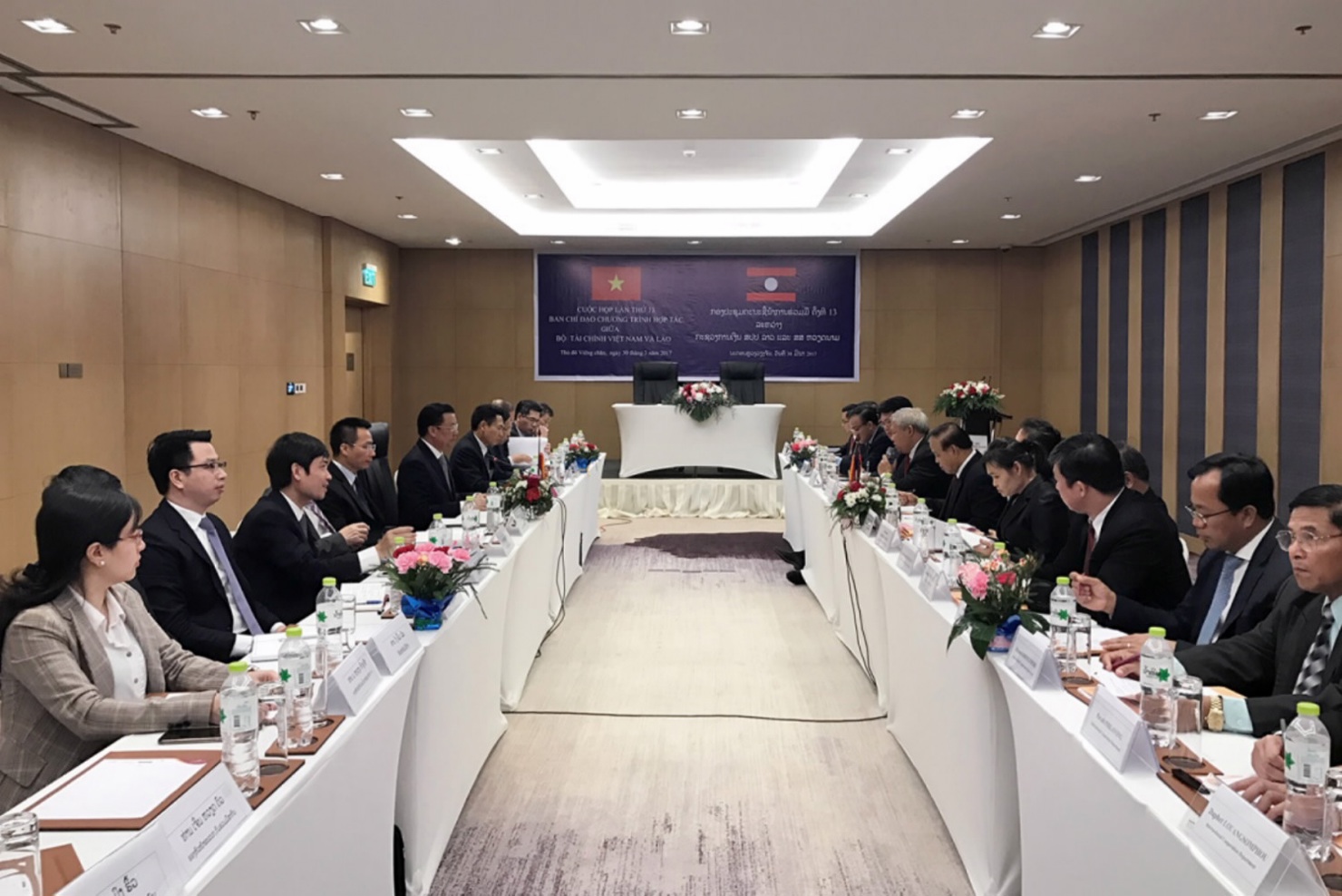 Phiên họp lần thứ 13 - Ban chỉ đạo Chương trình hợp tác giữa Bộ Tài chính Việt Nam và Lào.