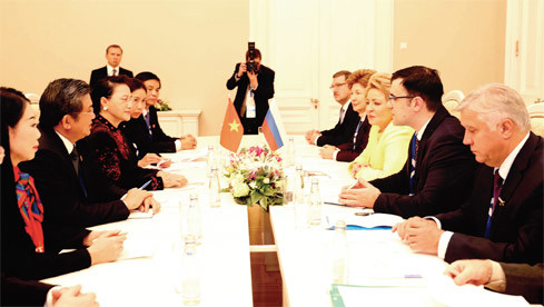 Chủ tịch Quốc hội Nguyễn Thị Kim Ngân hội kiến Chủ tịch Hội đồng Liên bang Nga Valentina Ivanovna Matviyenko.