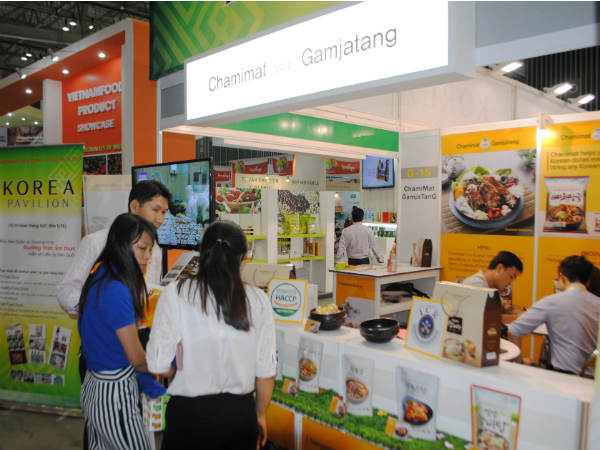 Vietnam Foodexpo 2017 là cơ hội kết nối DN trong và ngoài nước.