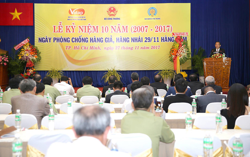 Phó Thủ tướng Thường trực Chính phủ Trương Hoà Bình phát biểu tại Lễ kỷ niệm - Ảnh: Lê Sơn