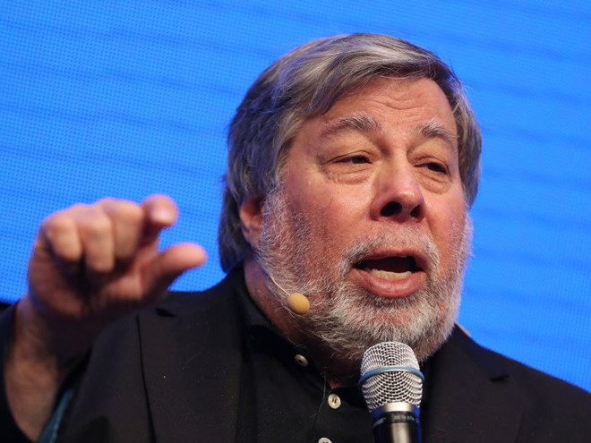 Wozniak là nhân vật tạo ra máy tính Apple I và Apple II vào giữa thập niên 70, góp phần đáng kể vào cuộc cách mạng máy vi tính của thời kỳ bấy giờ. Ảnh: Businessinsider.