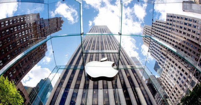 Apple 8 năm liên tiếp dẫn đầu danh sách thương hiệu đắt giá nhất thế giới của Forbes.