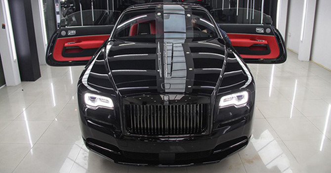 Rolls-Royce Wraith Black Badge.