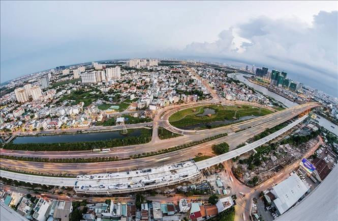 Phó Thủ tướng Chính phủ yêu cầu đẩy nhanh tiến độ và khai thác hiệu quả Dự án đường Vành đai 3, 4 TP. Hồ Chí Minh.