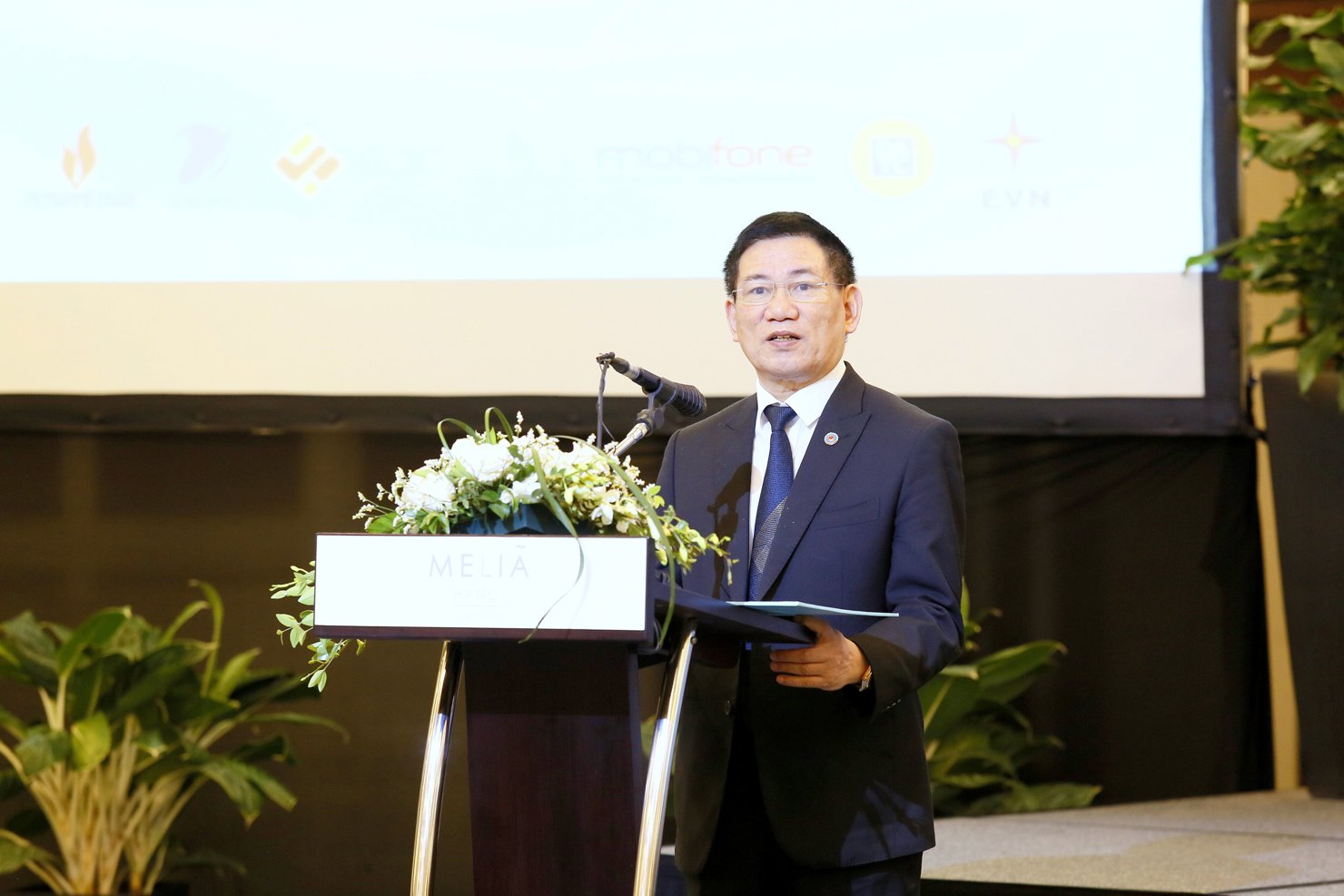 Bộ trưởng Bộ Tài chính Hồ Đức Phớc phát biểu chỉ đạo Hội thảo.