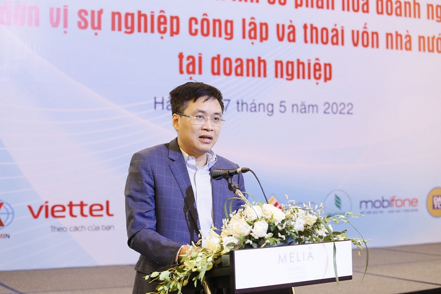 Ông Lê Thanh Tuấn - Trưởng ban Đầu tư 4, Tổng công ty Đầu tư và Kinh doanh vốn nhà nước phát biểu tại Hội thảo.