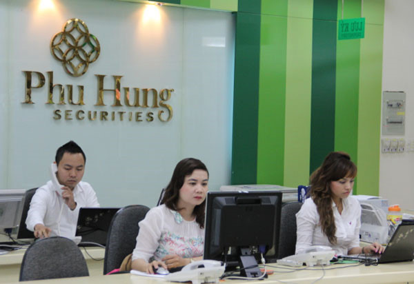 Phú Hưng là công ty chứng khoán thứ 2 tham gia UPCoM trong năm 2019.