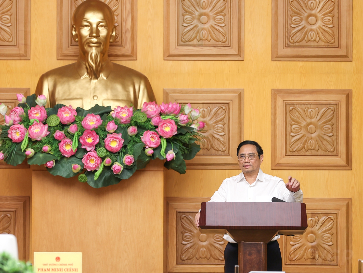 Thủ tướng Phạm Minh Ch&iacute;nh - Trưởng Ban Chỉ đạo quốc gia về t&agrave;i ch&iacute;nh to&agrave;n diện chủ tr&igrave; phi&ecirc;n họp của Ban Chỉ đạo.