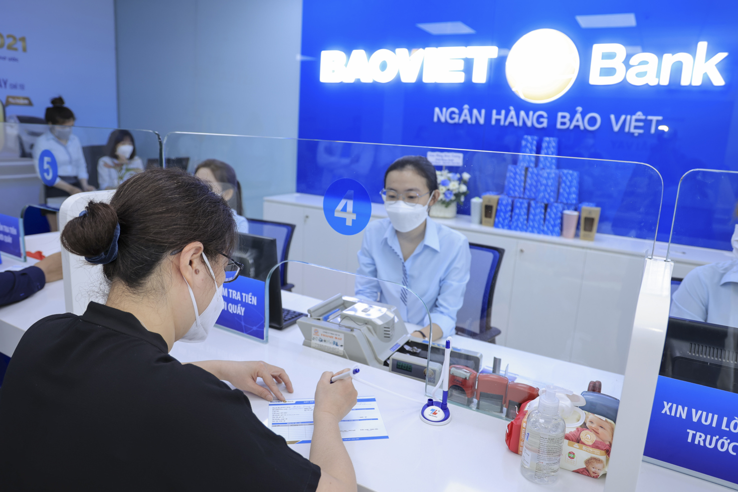 9 tháng năm 2022, BAOVIET Bank đã tập trung, nỗ lực để đảm bảo vừa duy trì tốc độ tăng trưởng tín dụng, mở rộng quy mô.