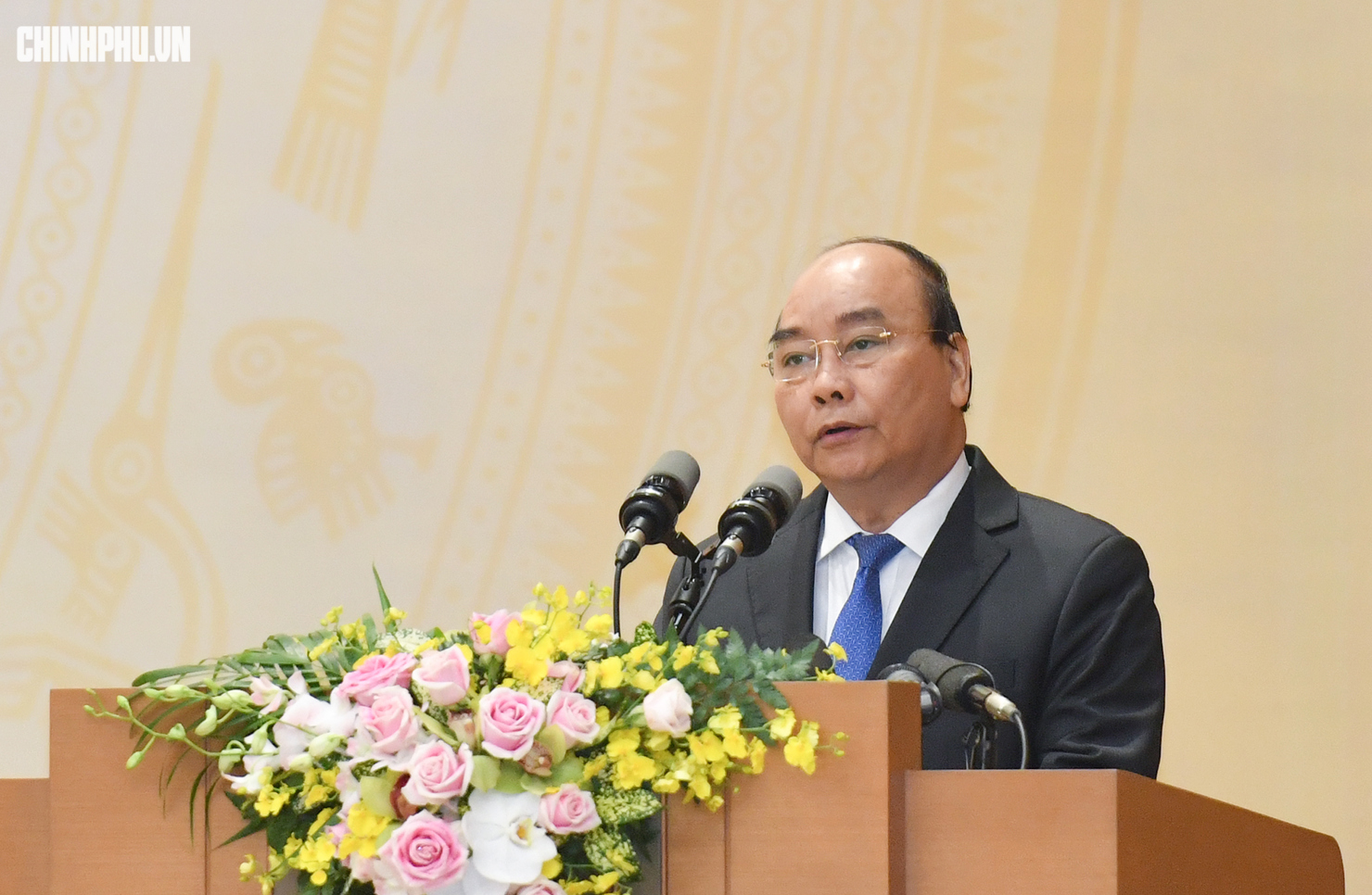 Ủy viên Bộ Chính trị, Thủ tướng Nguyễn Xuân Phúc.