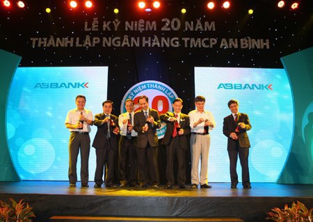 ABBank đã xây dựng được  niềm tin vững chắc vào tiềm năng và sự phát triển trên thị trường tài chính Việt Nam. Nguồn: ABBbank