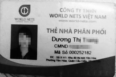  Để có được thẻ của Cty TNHH World - Nets Việt Nam, nhiều bạn trẻ đã phải nộp hàng chục triệu đồng. Ảnh: Quang Lộc.