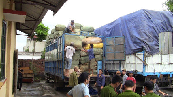  Lực lượng chức năng đã tiến hành xử lý nhiều vụ vận chuyển hàng lậu lớn từ khu vực biên giới phía Bắc về nội địa. Nguồn: baohaiquan.vn