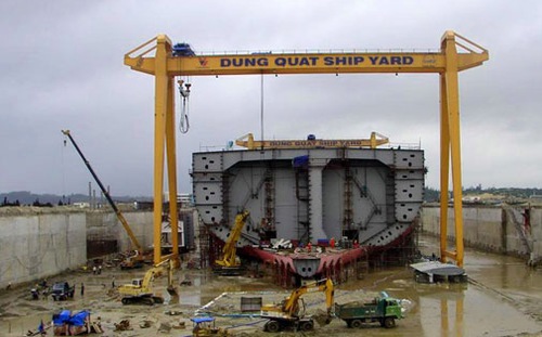 Nhà máy Đóng tàu Dung Quất - một trong những dự án thua lỗ của ngành Công Thương. Nguồn: vneconomy.vn