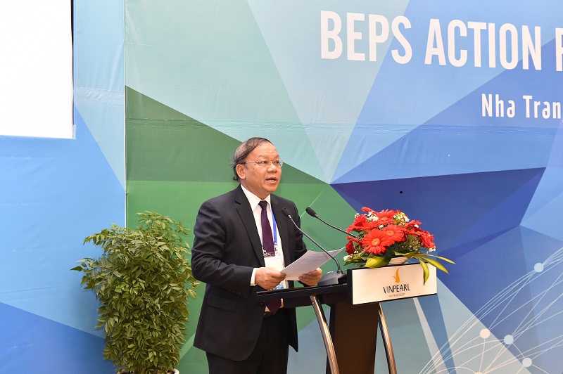 Ông Bùi Văn Nam – Tổng cục trưởng Tổng cục Thuế phát biểu khai mạc Hội thảo “Triển khai thực hiện kế hoạch hành động BEPS trong APEC” diễn ra tại Nha Trang ngày 22/2/2017.