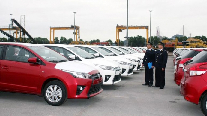 Tuần đầu tháng 6 có 647 xe được làm thủ tục nhập khẩu vào Việt Nam với trị giá đạt gần 13,8 triệu USD.