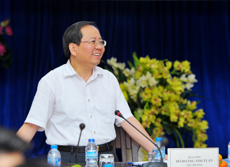 Thứ trưởng Bộ Tài chính Đỗ Hoàng Anh Tuấn tin rằng, tuy nhiệm vụ được giao là hết sức nặng nề, nhưng với các giải pháp cụ thể được tổng kết, đúc rút từ năm 2013, ngành Tài chính sẽ hoàn thành nhiệm vụ do Quốc hội và Chính phủ giao. Nguồn: mof.gov.vn 
