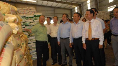 Thống đốc NHNN Nguyễn Văn Bình làm việc với Công ty cổ phần công, nông nghiệp Tiến Nông. 
