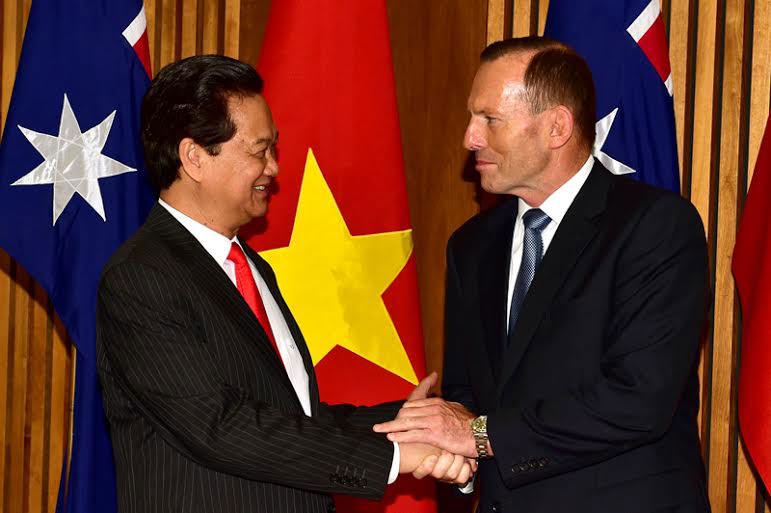 Thủ tướng Nguyễn Tấn Dũng hội đàm với Thủ tướng Tony Abbott tại Canberra (tháng 3/2015). Nguồn: VPCP
