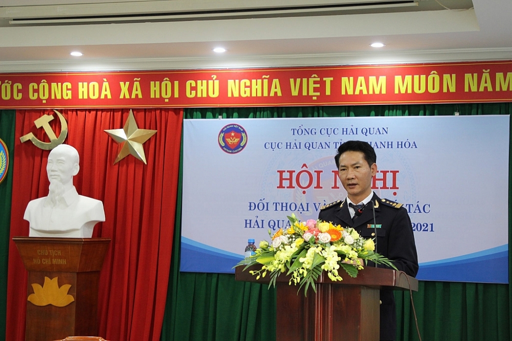 Cục trưởng Cục Hải quan Thanh Hóa Lê Xuân Huế phát biểu tại hội nghị.