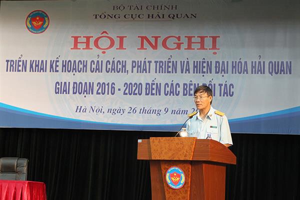 Phó Tổng cục trưởng Tổng cục Hải quan Vũ Ngọc Anh phát biểu tại hội nghị. Nguồn: PV. 