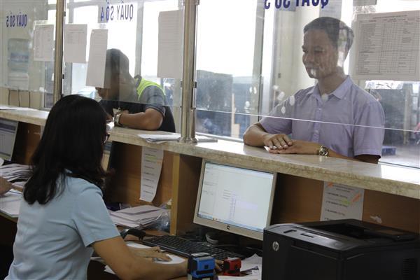 Hoạt động nghiệp vụ tại Chi cục Hải quan cửa khẩu sân bay quốc tế Nội Bài. Nguồn: PV.