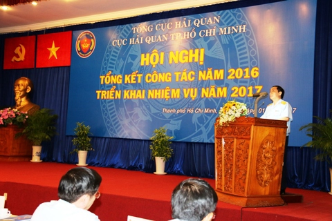 Phó Tổng cục trưởng Tổng cục Hải quan Hoàng Việt Cường phát biểu chỉ đạo tại hội nghị triển khai nhiệm vụ năm 2017 của Cục Hải quan TP. Hồ Chí Minh. Nguồn: PV.
