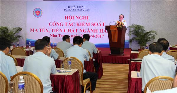Phó Tổng cục trưởng Tổng cục Hải quan Nguyễn Công Bình phát biểu chỉ đạo tại Hội nghị. Nguồn: PV.