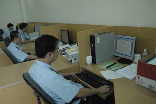 Hoạt động nghiệp vụ tại Chi cục Kiểm tra sau thông quan, Cục Hải quan Quảng Ninh. Nguồn: PV.