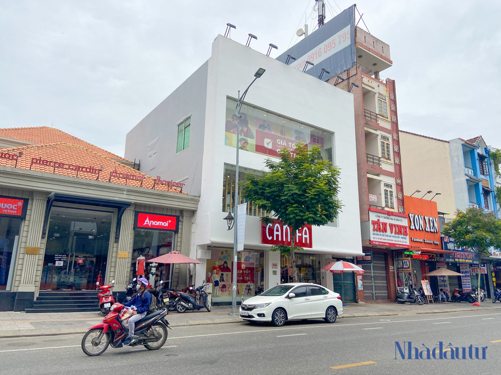 Khu phố thời trang Lê Duẩn, quận Hải Châu bắt đầu nhọn nhịp trở lại.