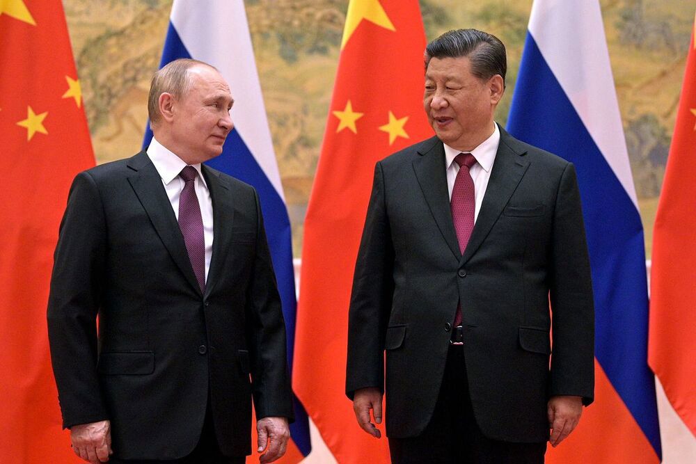 Cuộc gặp giữa Tổng thống Putin và Chủ tịch Tập Cận Bình.  Ảnh: Reuters.