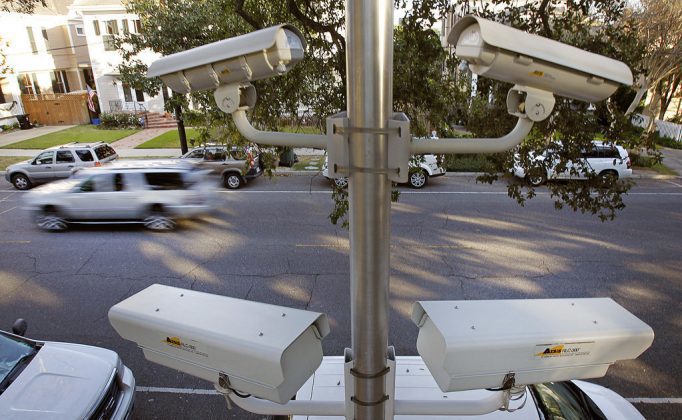 Tại nhiều thành phố lớn, hiện camera giám sát giao thông đã được lắp đặt. Ảnh minh họa: citytelecom