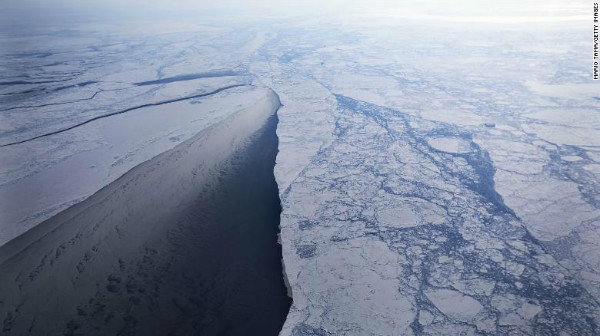 Mặc dù thị trường BĐS du lịch đã có sự tăng trLần cuối cùng nồng độ CO2 cao như ngày nay, 3 triệu năm trước, Greenland (trong ảnh) chủ yếu có màu xanh lá cây và mực nước biển cao hơn 20 mét. Ảnh chụp ngày 30/3/2017ưởng đáng kể nhưng vẫn còn vướng nhiều khó khăn cần tháo gỡ. Nguồn: internet