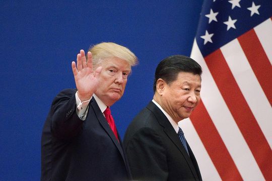 Hoa Kỳ và Trung Quốc đang gia tăng một cuộc tranh chấp gay gắt. Nguồn: internet