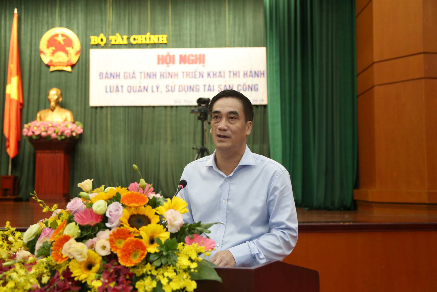 Thứ trưởng Bộ Tài chính Trần Xuân Hà phát biểu tại Hội nghị trực tuyến đánh giá tình hình triển khai thi hành Luật Quản lý, sử dụng tài sản công.