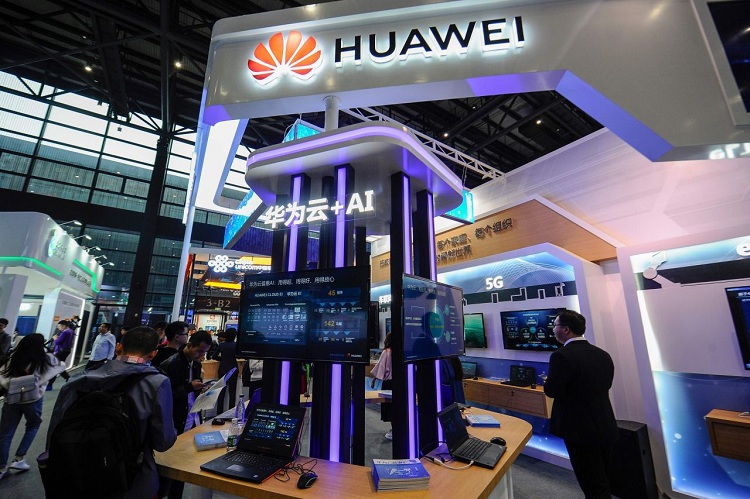 Huawei tuyên bố sắp ra hệ điều hành riêng.