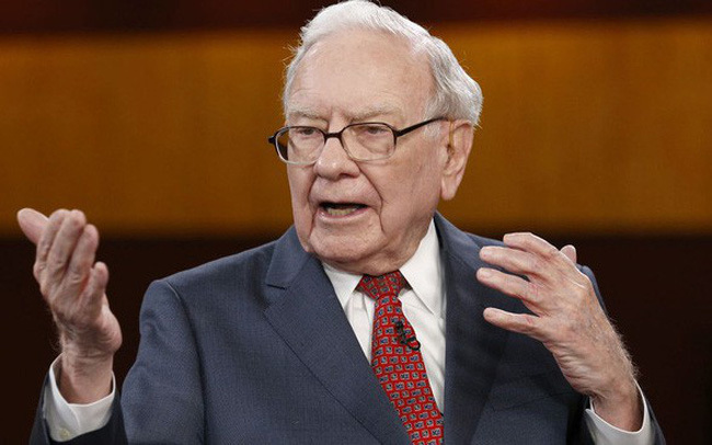  Warren Buffett từng nói: "Lần đầu tư quan trọng nhất trong cuộc đời tôi không phải là mua loại cổ phiếu nào, mà là chọn người bạn đời của mình" 