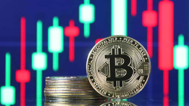 65.000 USD giữa tháng 4/2021 là mức giá cao nhất trong lịch sử của Bitcoin. Ảnh: Getty Images