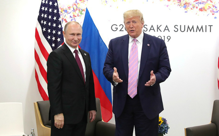  Tổng thống Mỹ Donald Trump và Tổng thống Nga Vladimir Putin tại Hội nghị Thượng đỉnh G20 2019 ở Osaka, Nhật Bản. Nguồn: internet
