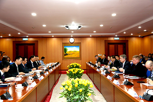 Thứ trưởng Bộ Tài chính Trần Xuân Hà tiếp Đoàn doanh nghiệp 2019 Hội đồng Kinh doanh châu Âu - ASEAN.