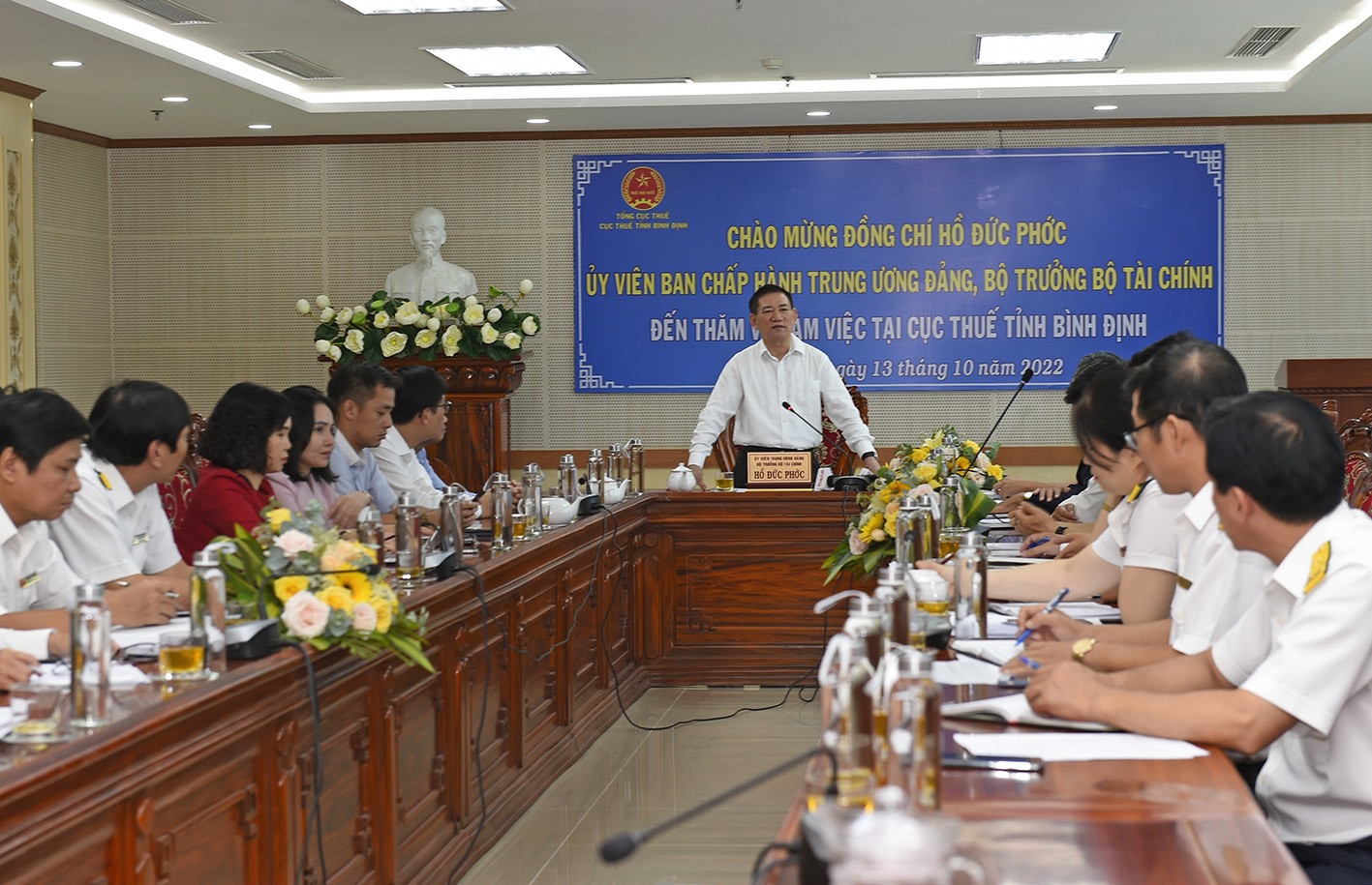 Bộ trưởng Bộ Tài chính Hồ Đức Phớc phát biểu chỉ đạo tại cuộc làm việc với Cục Thuế tỉnh Bình Định.