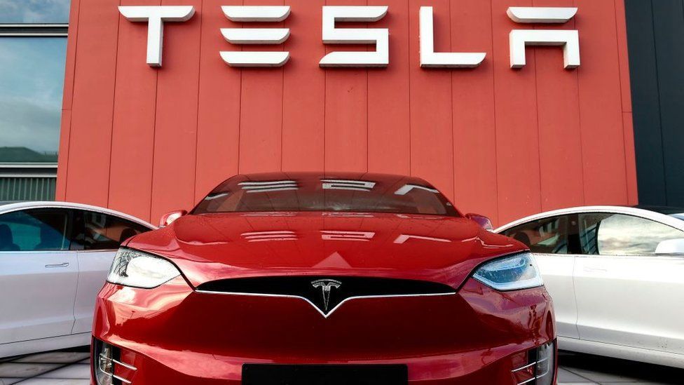  Lợi nhuận ròng của Tesla đạt 1,62 tỷ USD trong quý III, lần thứ hai vượt mốc 1 tỷ USD. Ảnh: BBC 