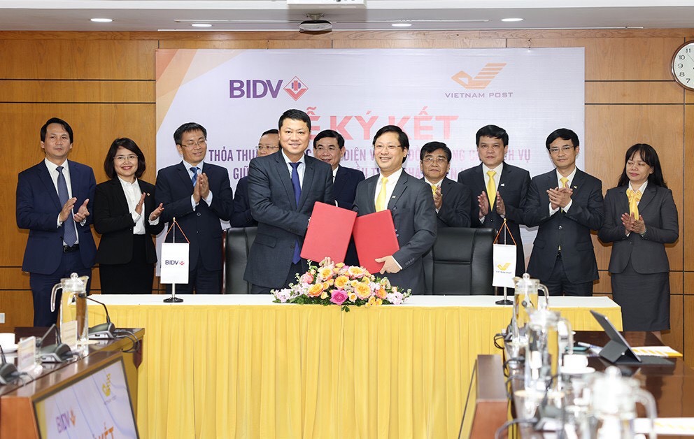 BIDV và Vietnam Post ký kết thỏa thuận hợp tác toàn diện.