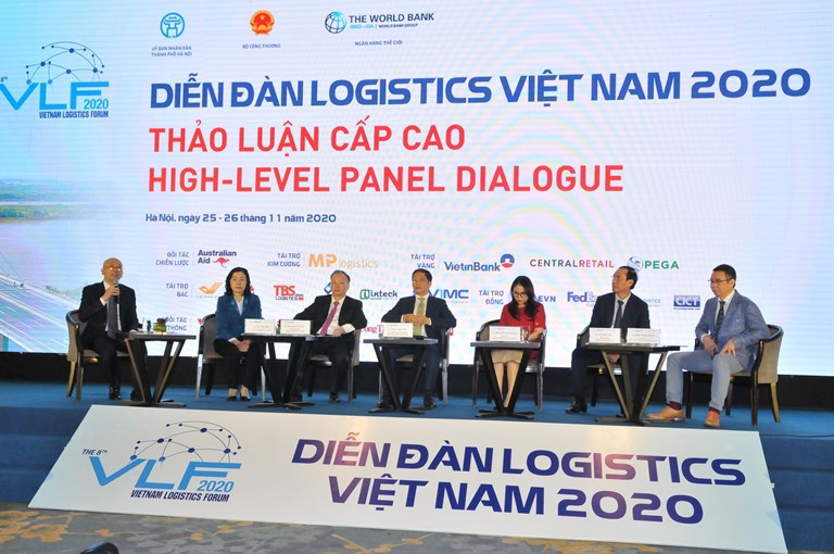 Thứ trưởng Bộ Tài chính Vũ Thị Mai tham dự phiên thảo luận cấp cao tại Diễn đàn logistics Việt Nam 2020.