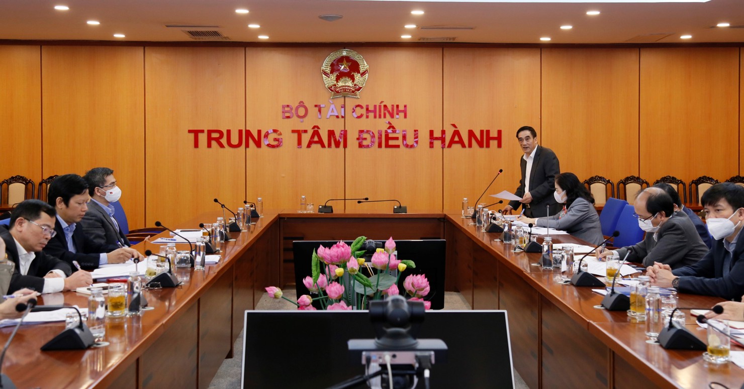 Thứ trưởng thường trực Trần Xuân Hà chủ trì hội nghị.